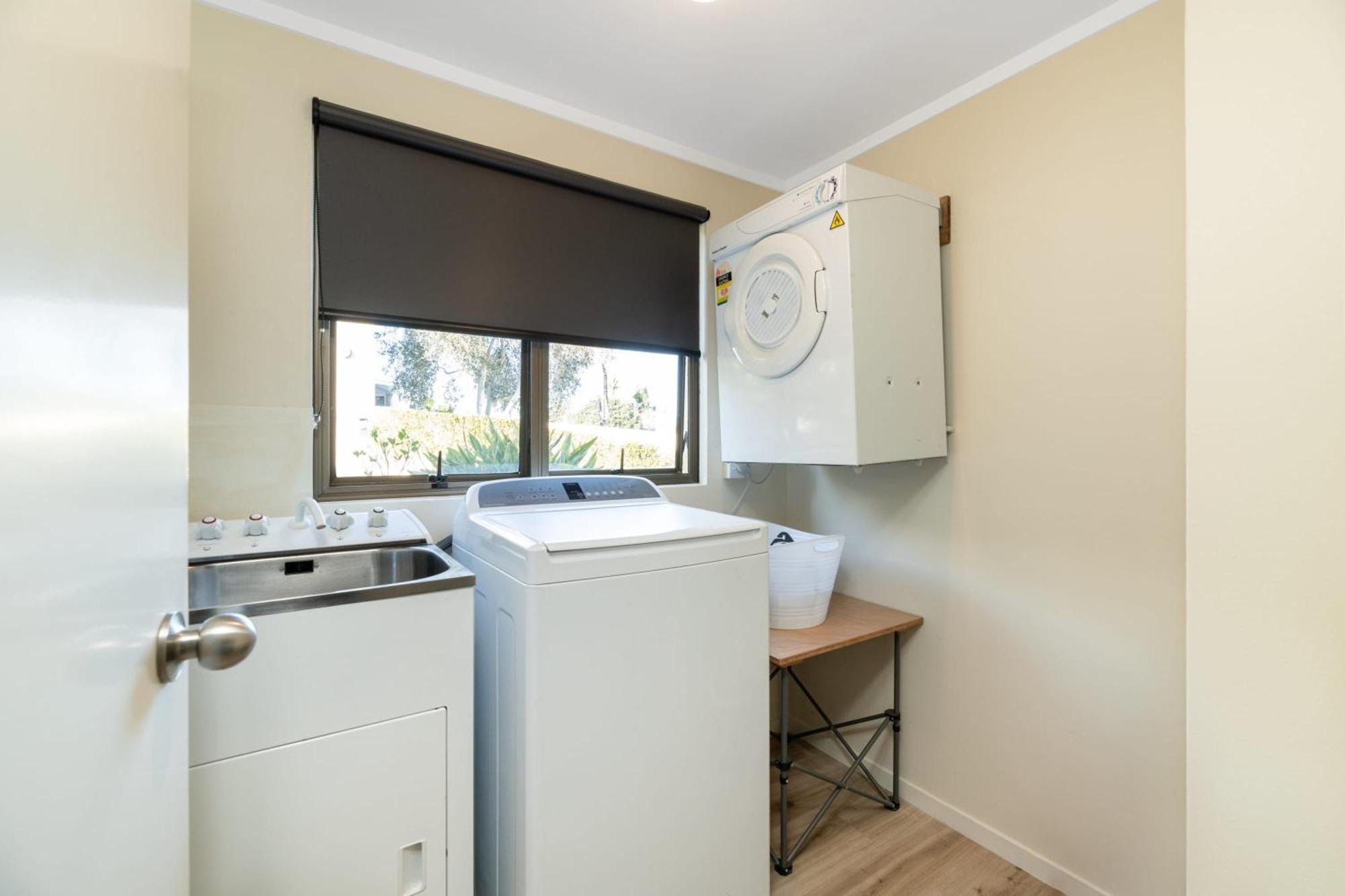 Magnificent Sunrises, Oceanbeach & Sea Views Mount Maunganui Exterior photo