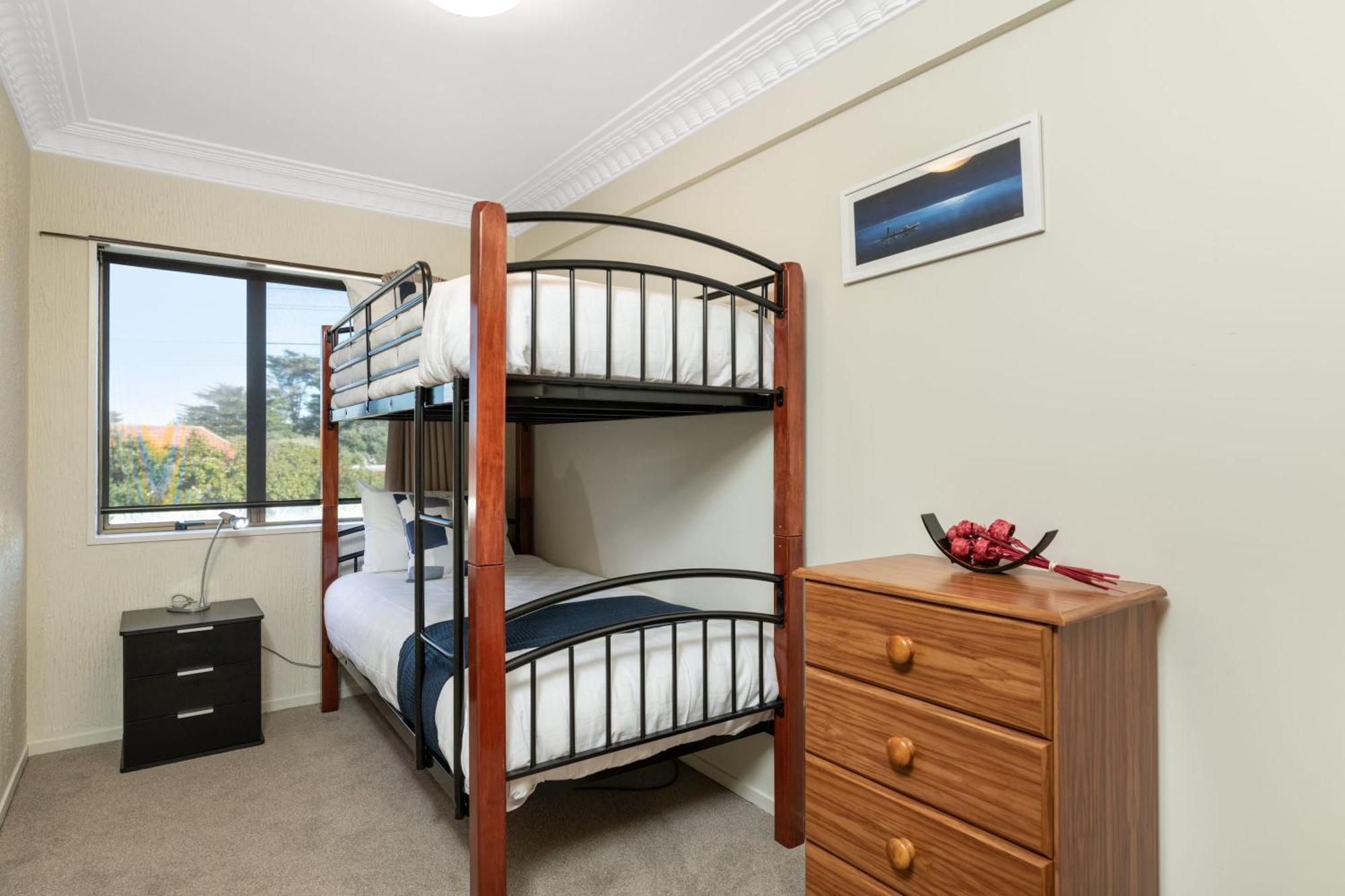 Magnificent Sunrises, Oceanbeach & Sea Views Mount Maunganui Exterior photo